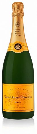 Veuve Clicquot Champagne Yellow label